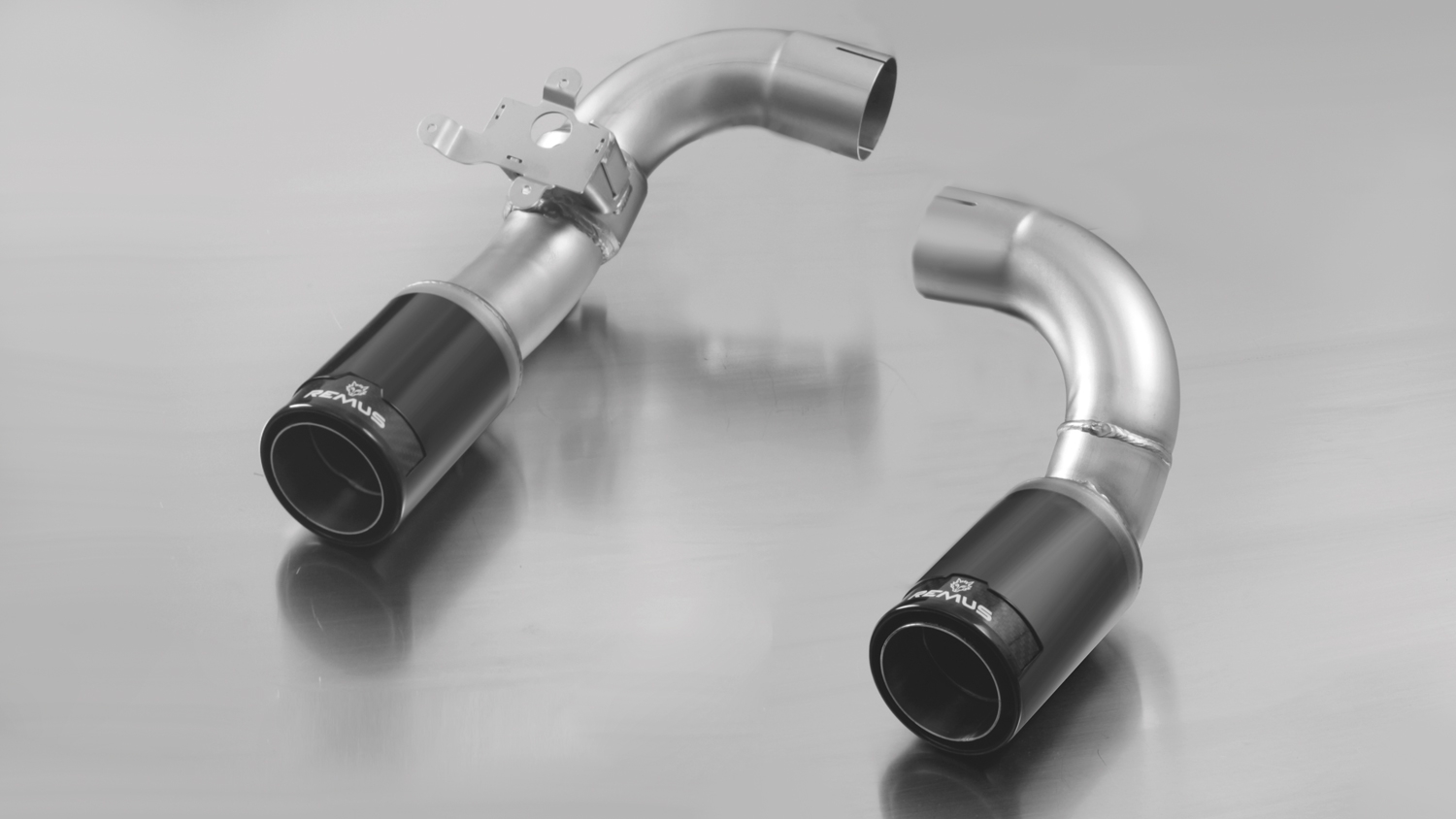 Endrohr-Set li/re je 1 Endrohr Ø 84 mm Street Race Black Chrome mit integriertem Klappensystem