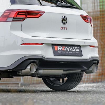 OPF-Back-Anlage L/R dual: Sportauspuff Golf 8 GTI mittig, Serienrohr Ø 65 mm - REMUS Rohr Ø 70 mm, inkl. CH Genehmigung